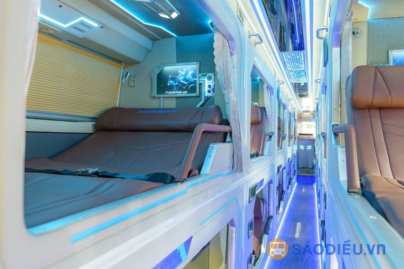 Xe giường cabin VIP đi Lào Cai của Sao Việt